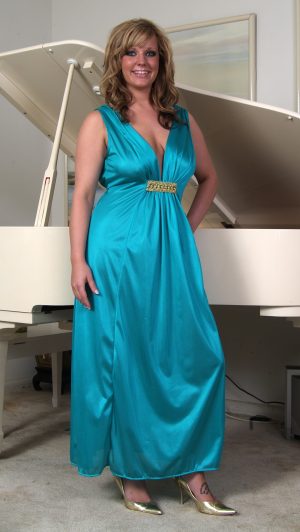 8204 Long Gown